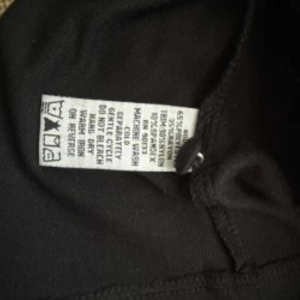 NWT Woman's Sweater - Chloe Dao - Picture 9 of 9